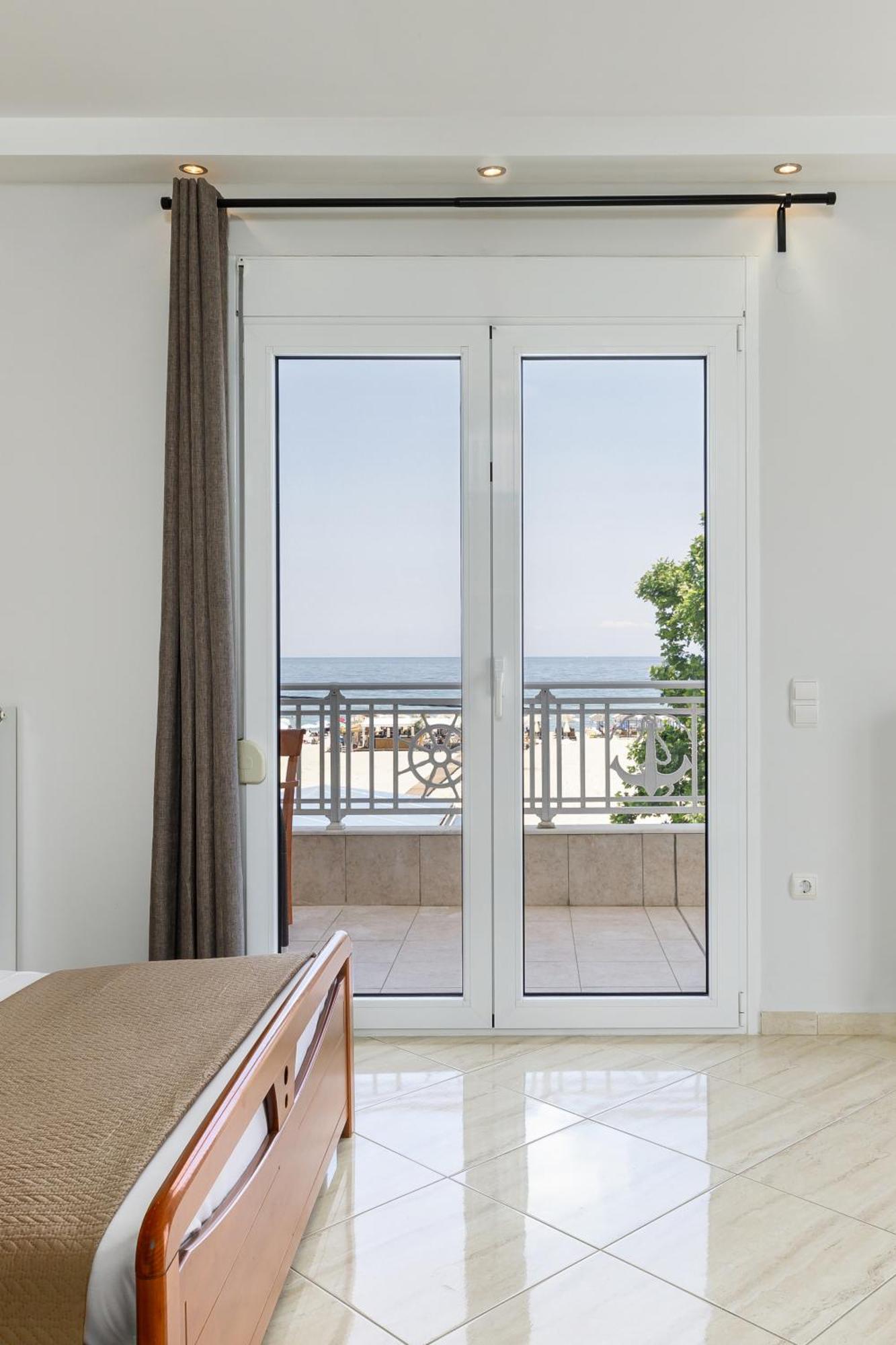 Agyra Seaview Hotel By Panel Hospitality Néoi Póroi Eksteriør billede